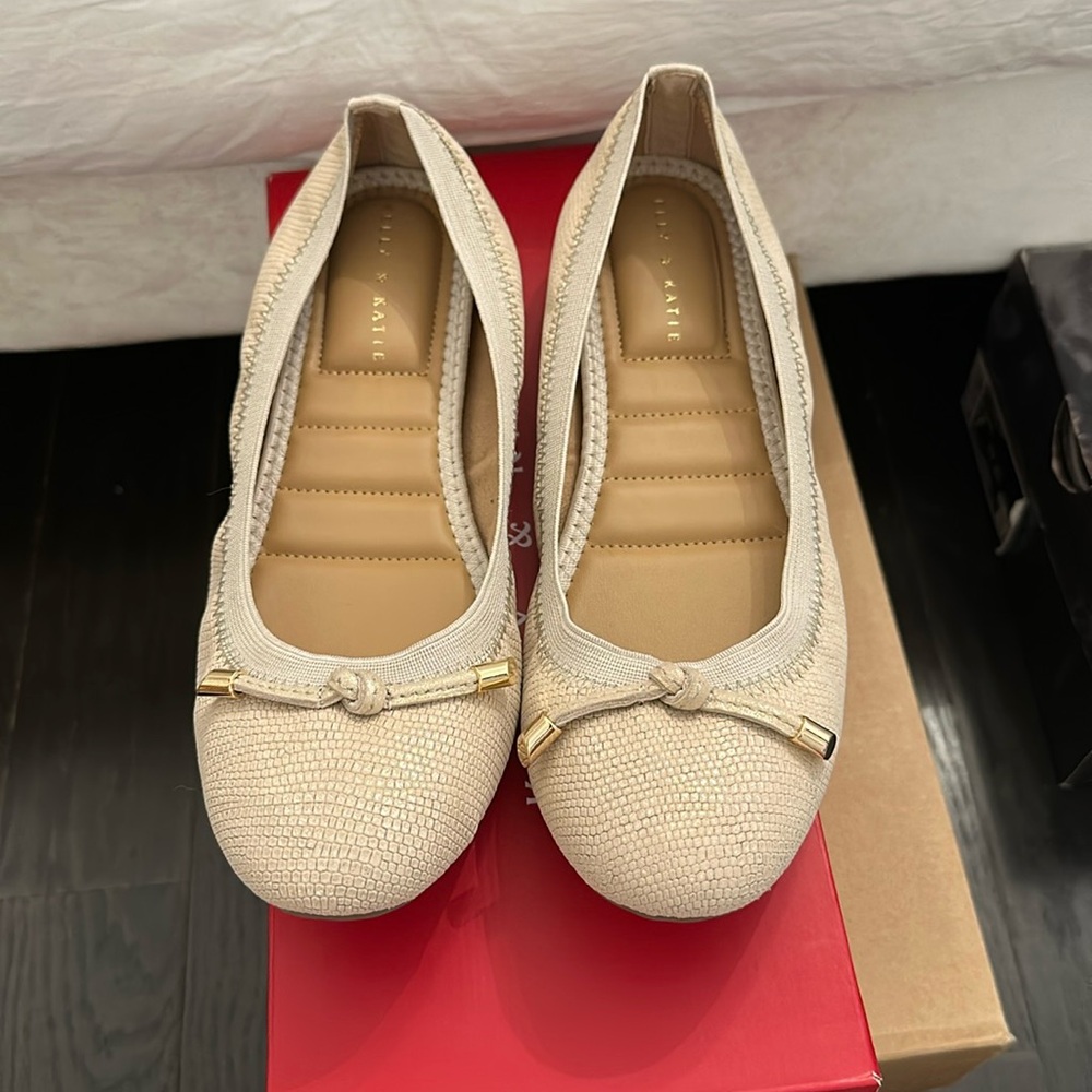 Ballet flats